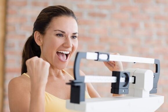 El resultado logrado de pérdida de peso se arreglará si controlas la dieta. 